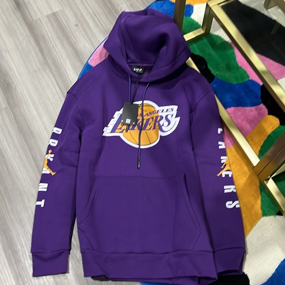 Brand new hoodie for men 100% authentic very relaxed fit - Picture 3 of 9